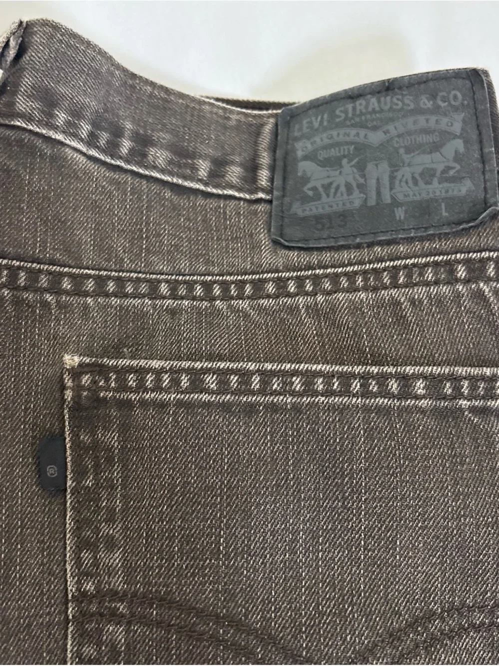 Levi's Slim Straight Men's Jeans in Dark Brown Wash